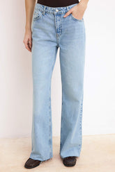 Farmerke TWOSS26JE00124 - plava