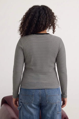Bluza TBBAW27AF00095 - Šareno [djesi-src-5ef56d0f048d4a4fab763e5e1094b340d4e5ff855a0d0e68b421a6e75dd5540e]