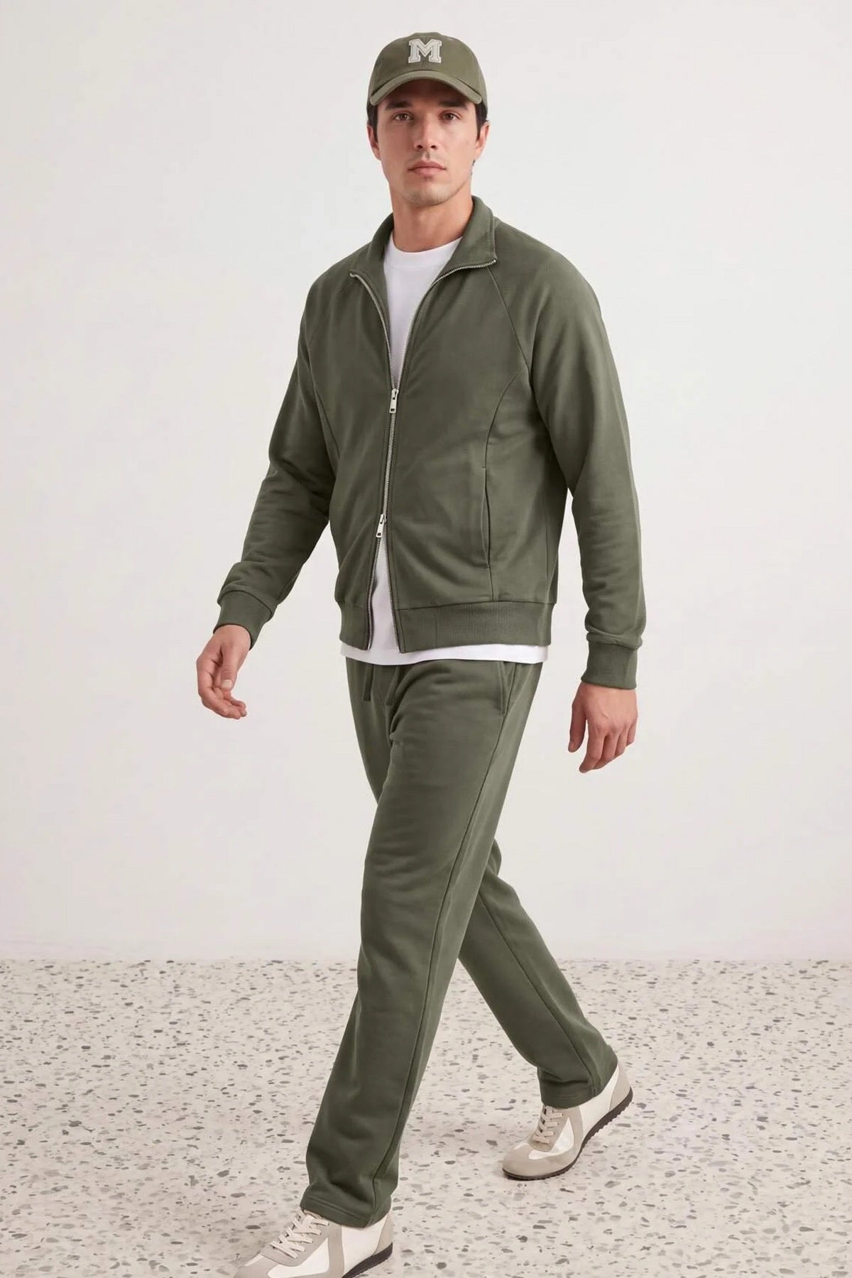 Trenerka TMNAW27EM00004 - khaki [djesi-src-968677788162ca3f4c19adad110d9bd70ca0f5e1985f95e825d70b1765c5fde5]