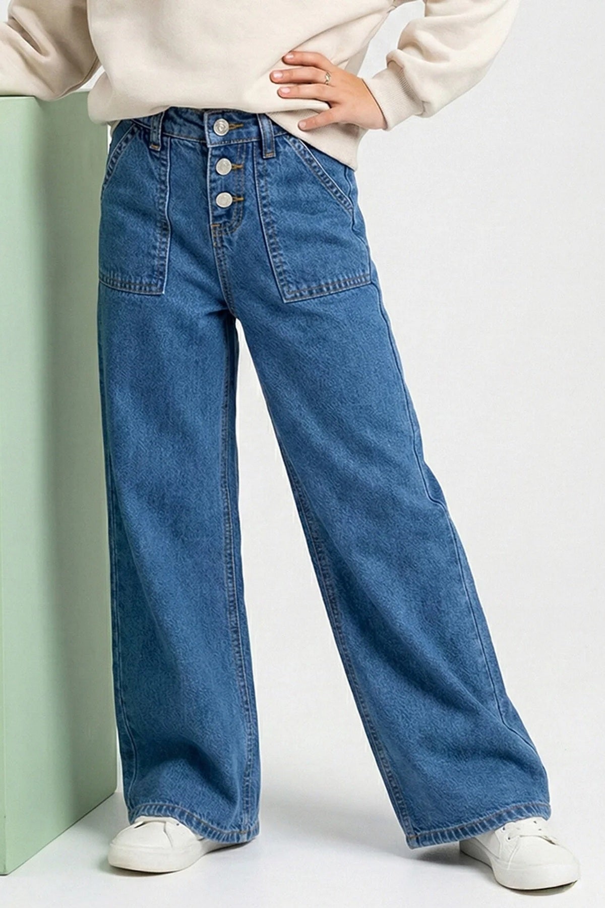 Jeans TWOAW25PL00066 - plava [djesi-src-9a3defea3f1fba45dc45dae2c7377495a3c87c478b1133bb96b8e3eff8e84400]
