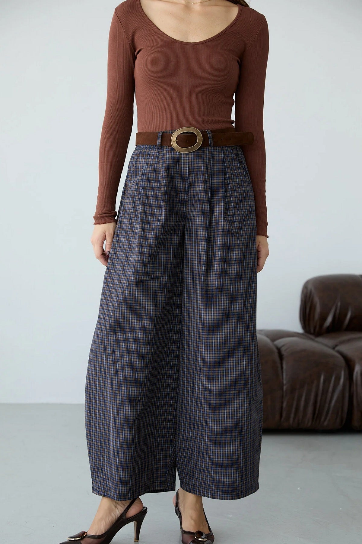 Pantalone TWOAW27PL00150 - braon [djesi-src-d2ab00c9b4f5082729e1d077f715118a8ce47b4e5e9df595220e9a7443ee0ebc]