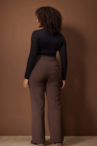Pantalone TBBAW26AR00028 - braon [djesi-src-f891aa970ee65f94b0c6f7e52315251e6e9b6cc8aee0bd8d7630f78a7e84b443]