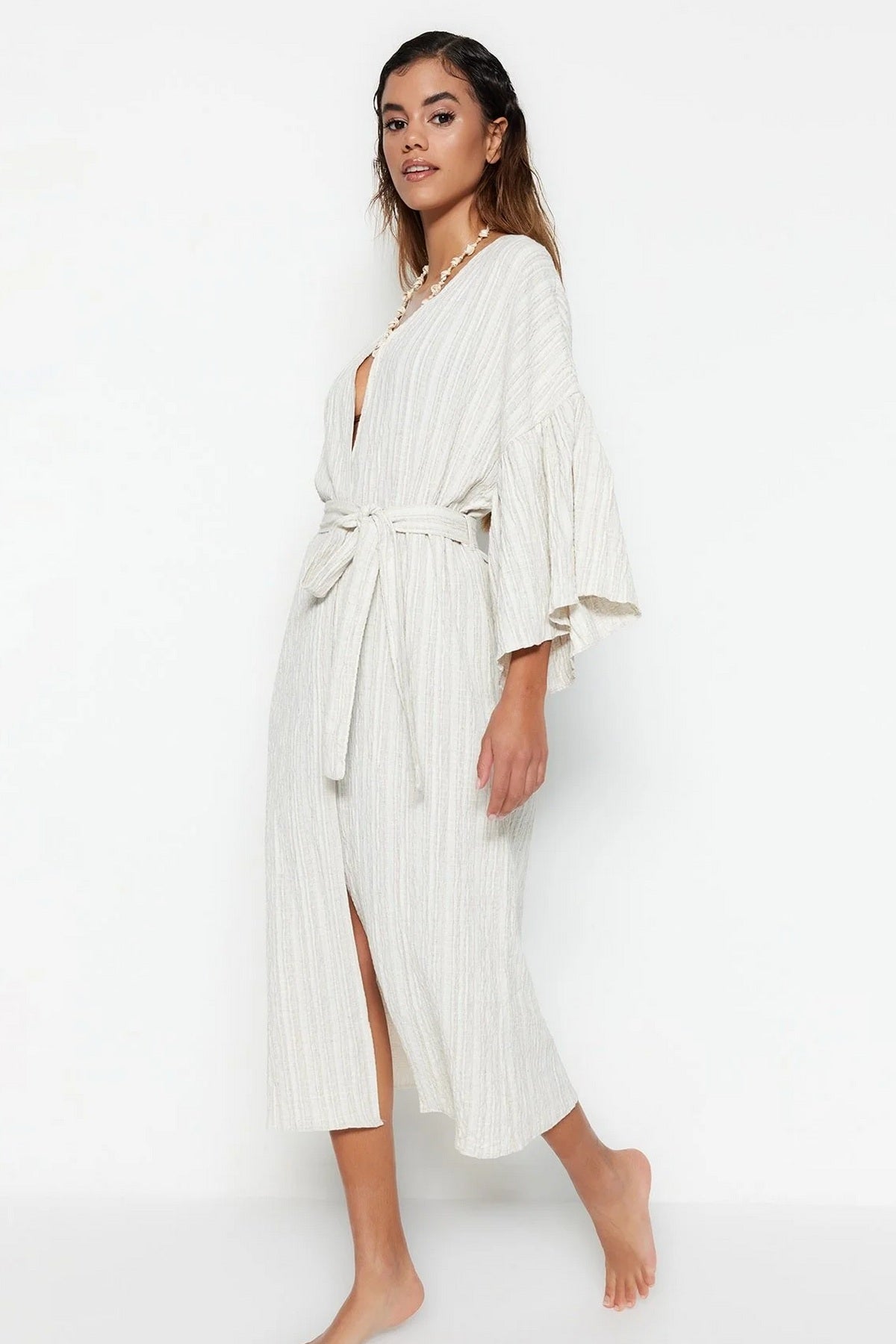 Kimono TBESS23KM00028 - ekru [djesi-src-a426e35bfa36385183cef79f1fa818608dd4bcb712130e6082555b1299d483f8]