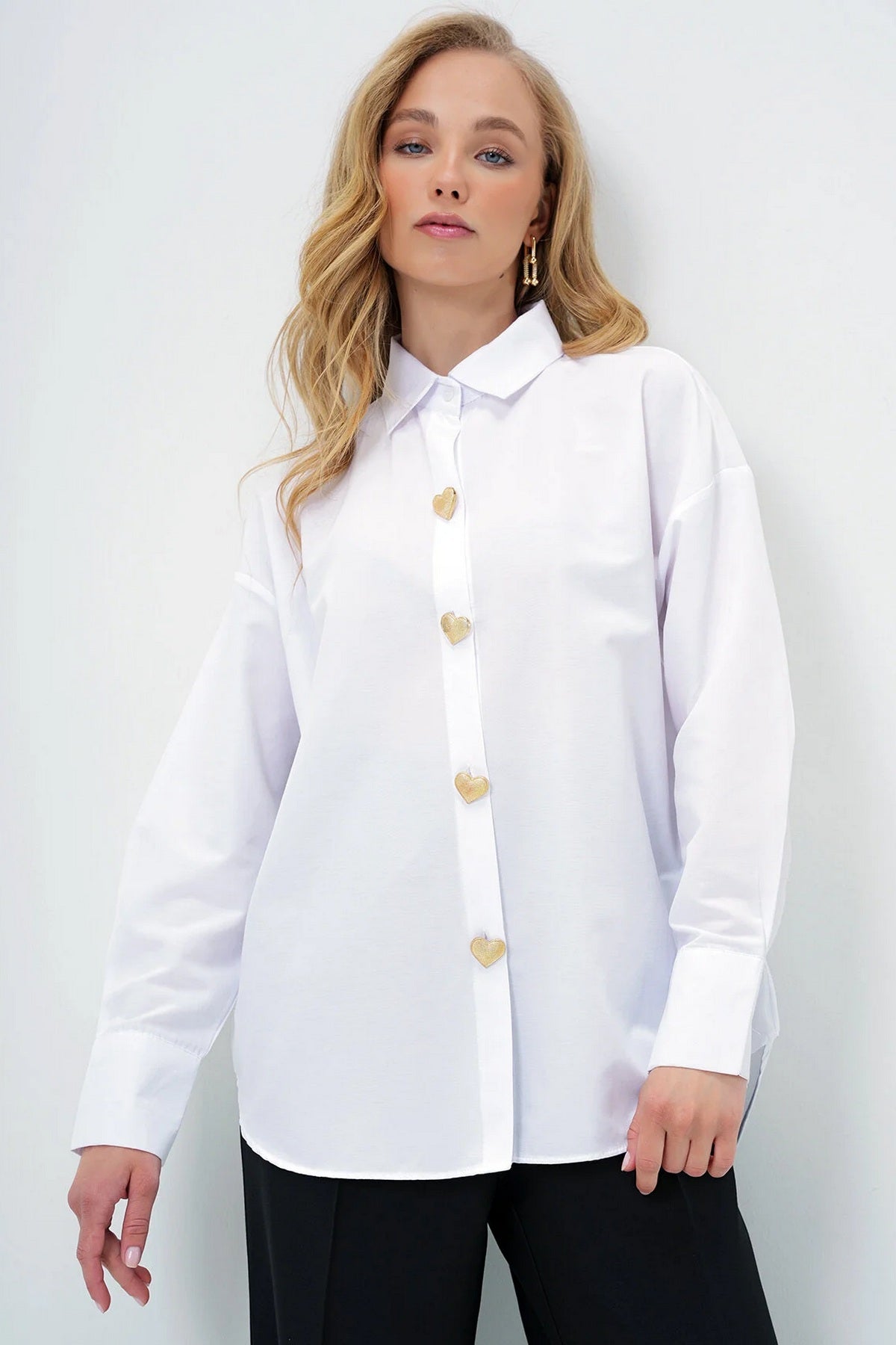 Košulje ALC-X13935 - bijela [djesi-src-d010d0dce6c481094ca4b55578ed8f1627fb51ff02f5f669bee7ac76e2dd68d6]
