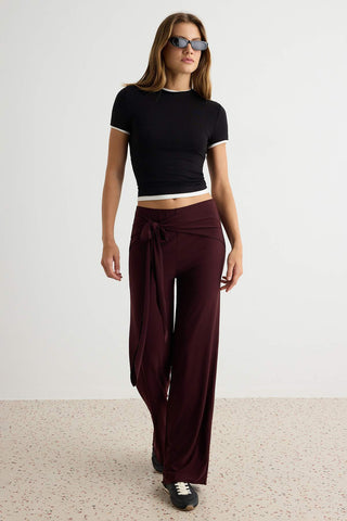 Pantalone TWOSS26PL00244 - braon [djesi-src-f3a85e6926176c63c42d36b7f178205d5557e405e930cd1122d68531799e95b0]