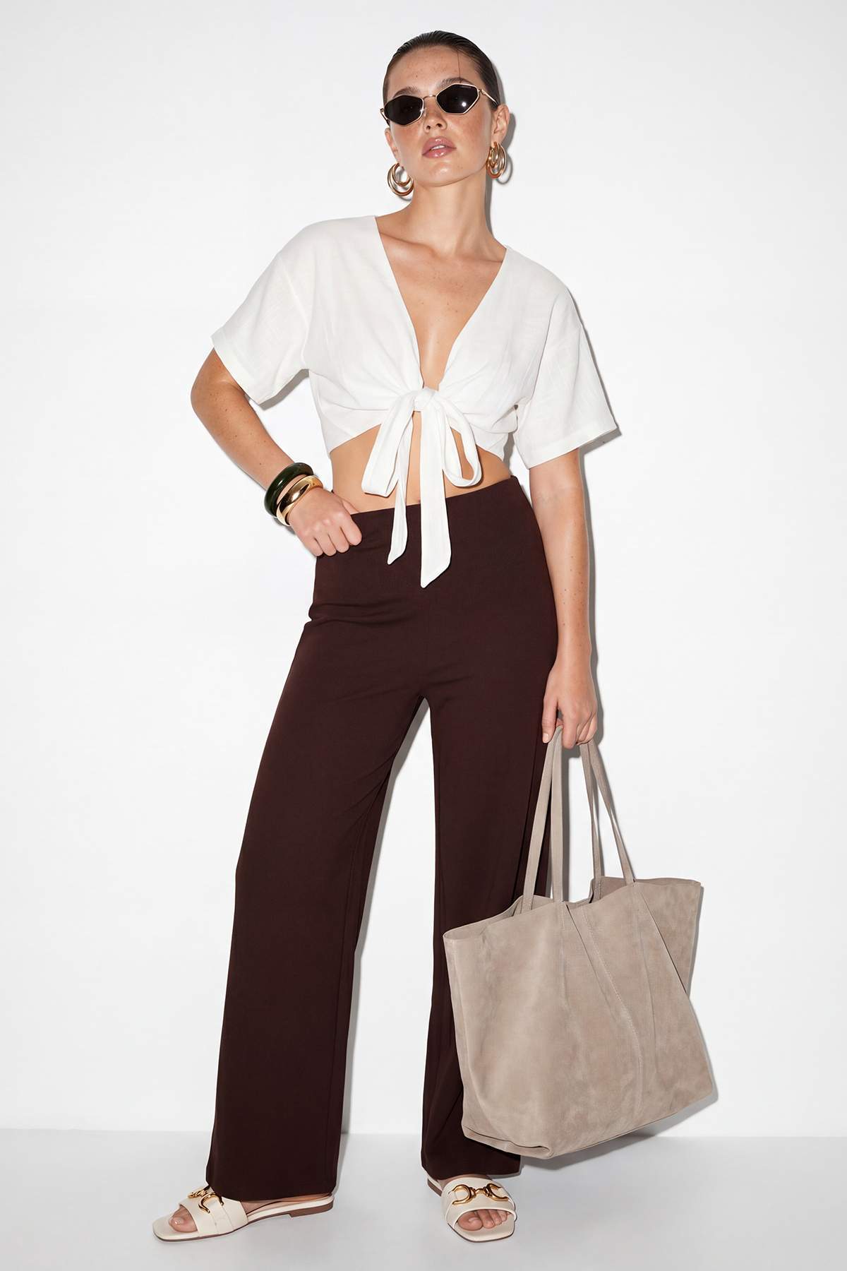 Pantalone TDRSS26PL00022 - braon [djesi-src-9dbdbb1f5ae7cc9ad9f9968aea8e1f0a4b65660f78138598e7b564eb364f4caf]