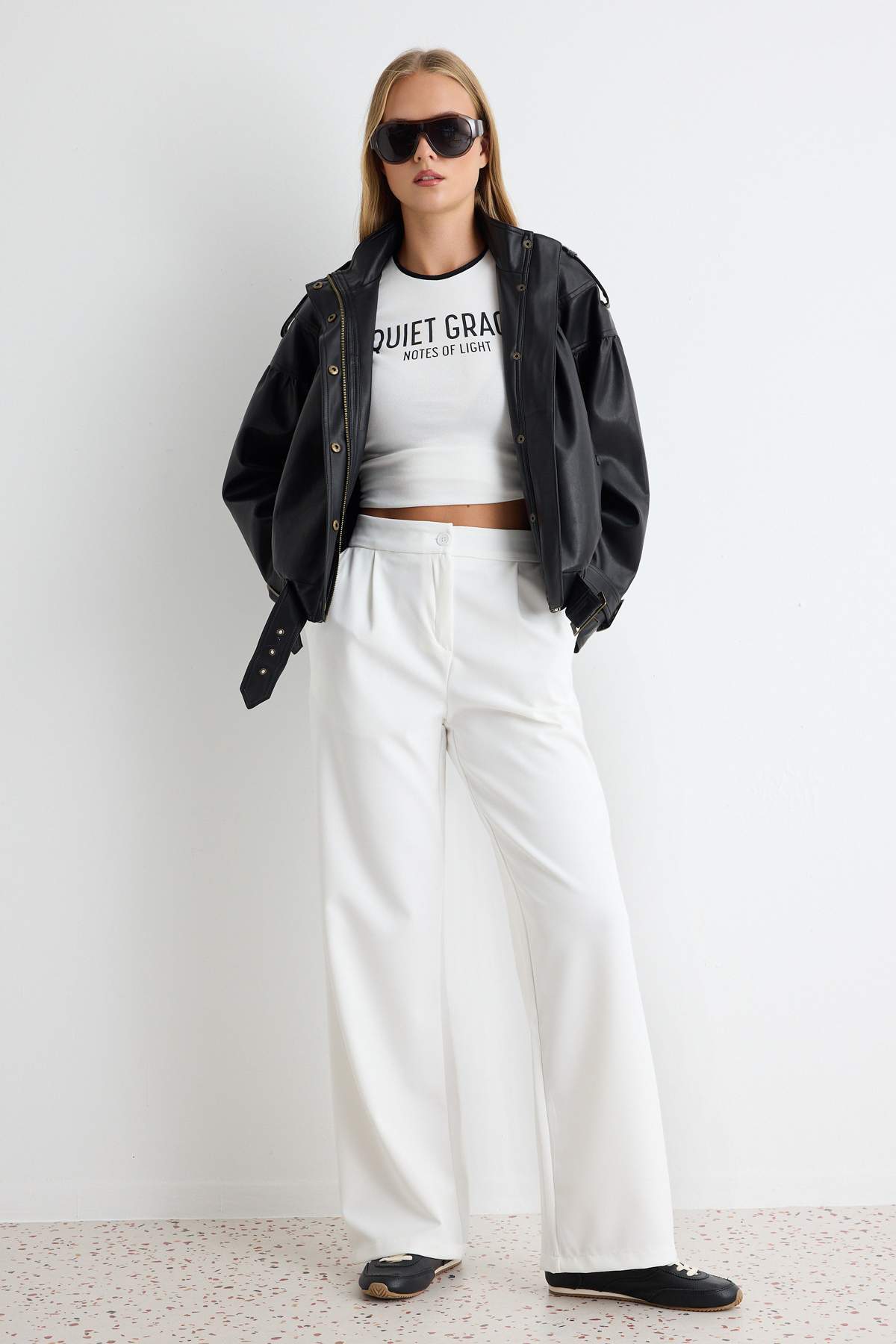 Pantalone TWOAW22PL0139 - bijela [djesi-src-5162dc68a9502110050d6a12ec47ba9ccaeca2a0c6e4892a0466c80c25101244]
