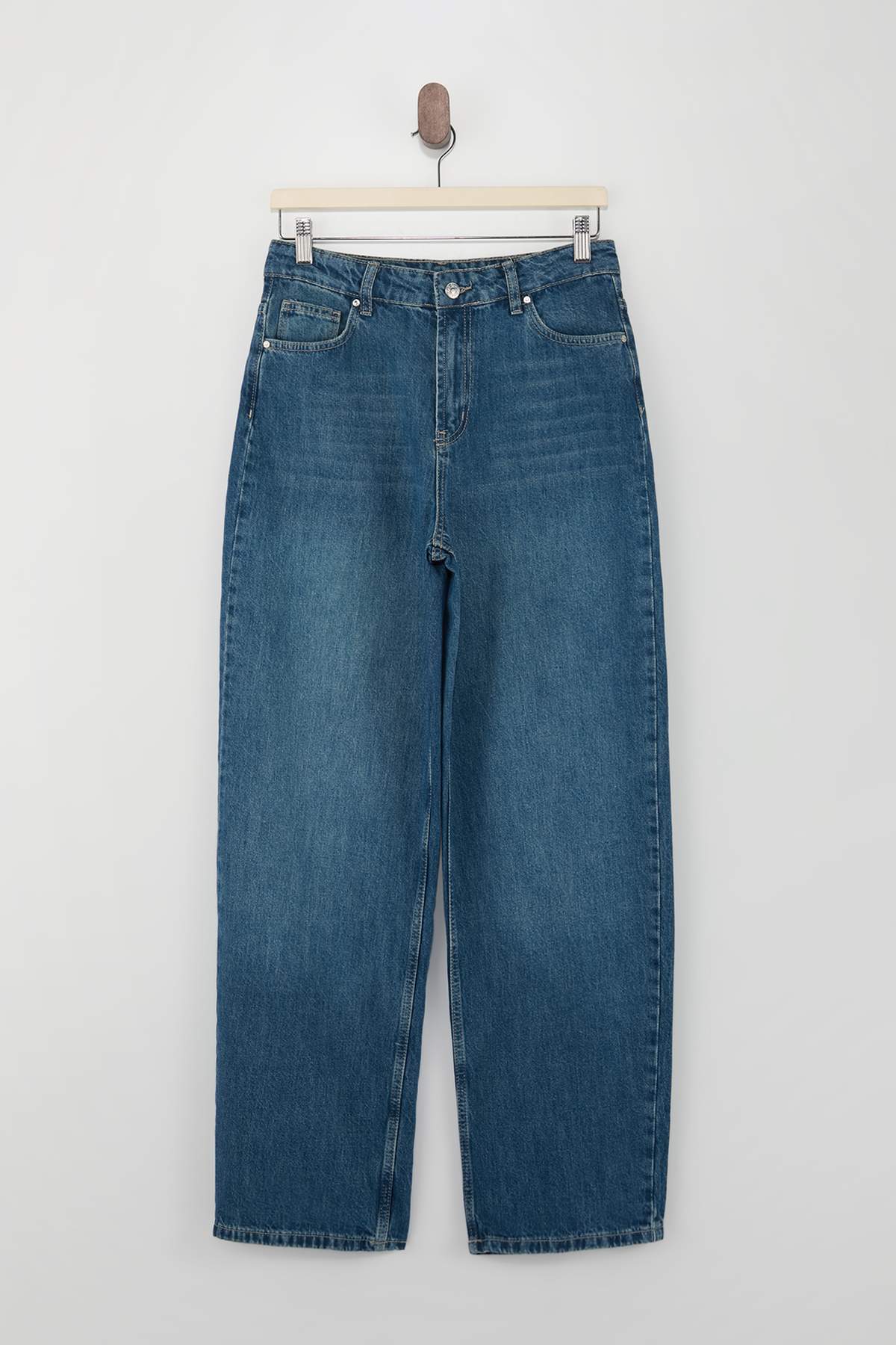 Farmerke TWOSS26JE00140 - plava