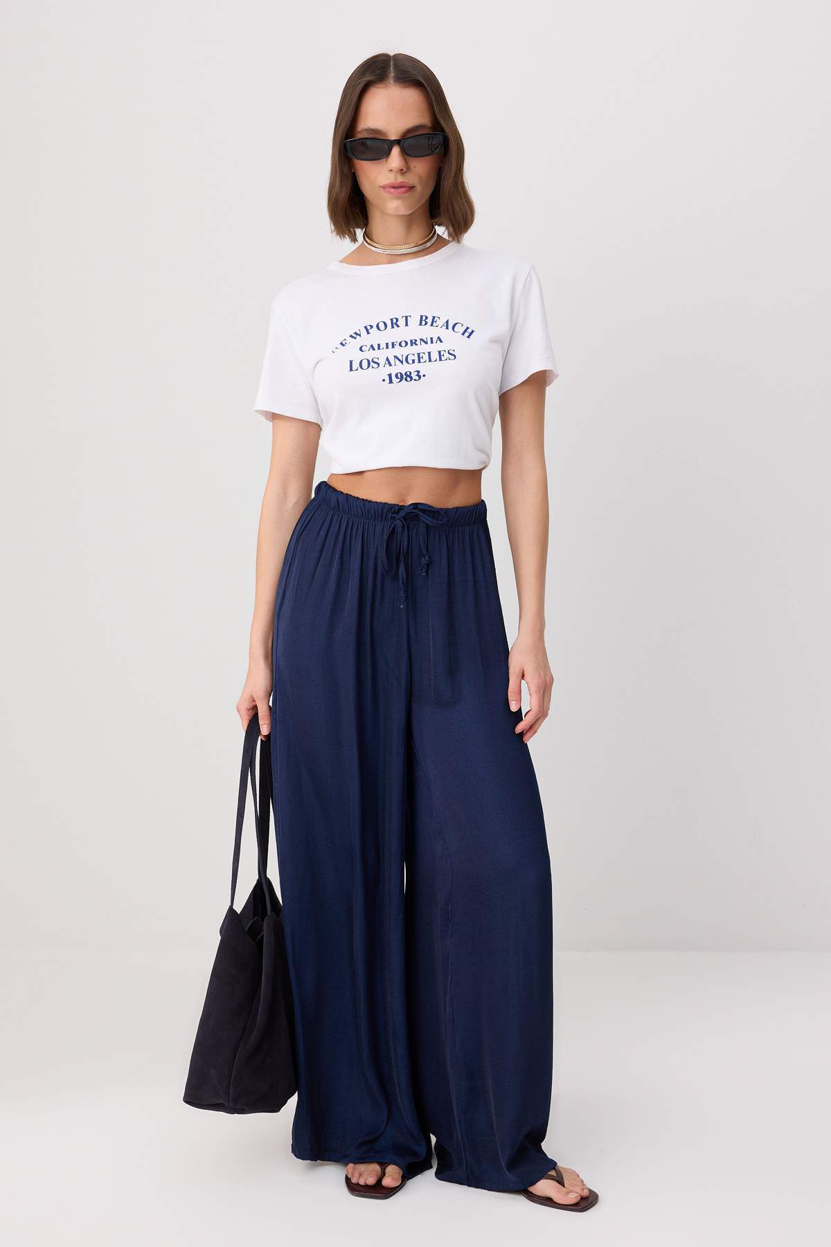 Pantalone TWOSS26PL00237 - teget [djesi-src-7ff6b584a07fe1c500f6bbbe771b601992e85d797be9bbdbdc7e768a7b33911b]