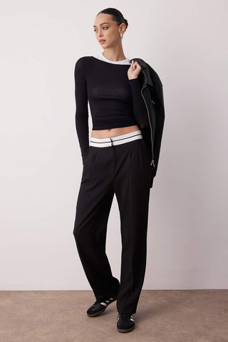 Pantalone TWOSS23PL00150 - crna [djesi-src-c0101bb3d7bb0956d5d029154680cd559730550a4f4634e55d371aca396d82b9]