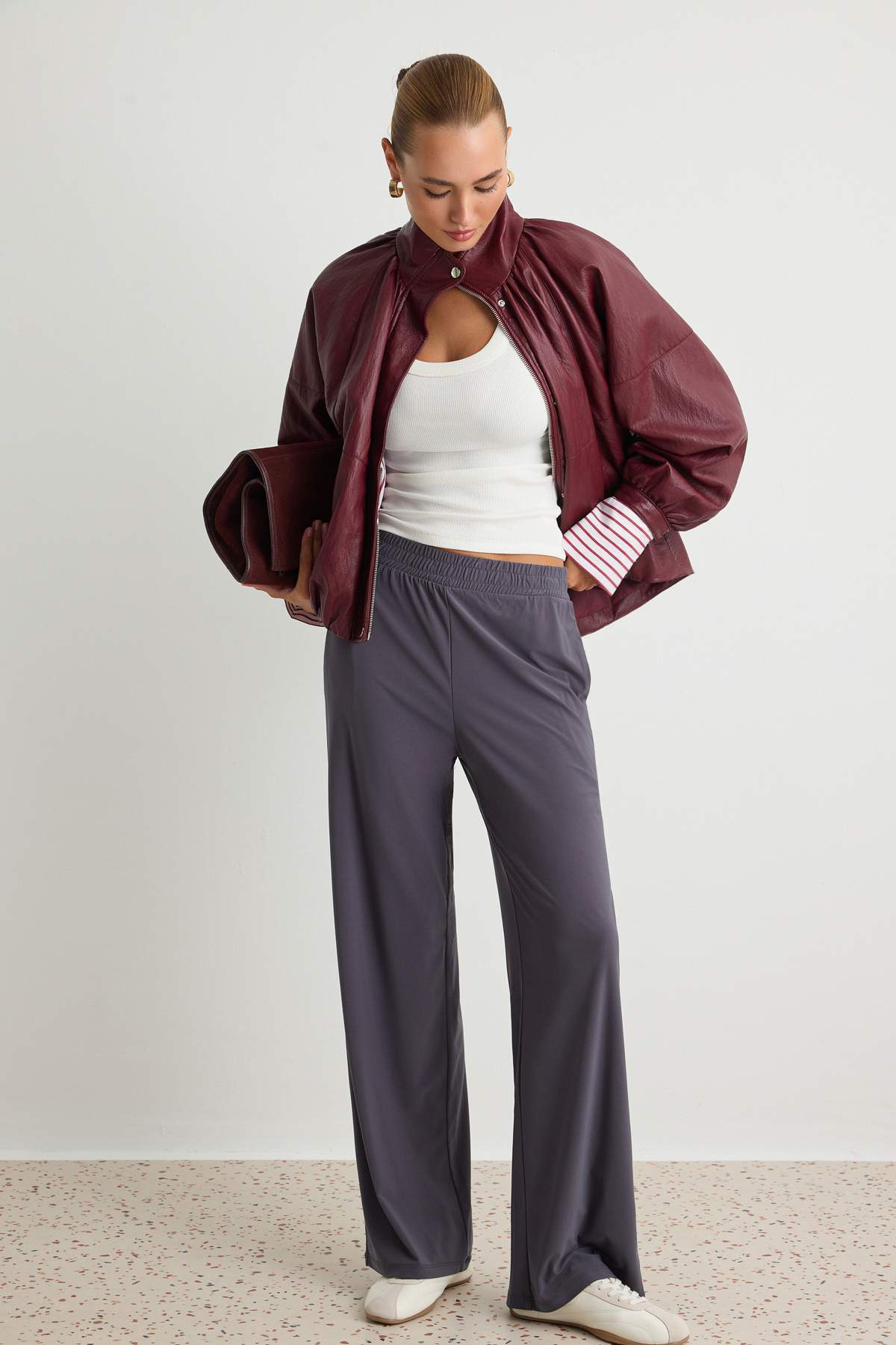 Pantalone TWOSS23PL00129 - siva [djesi-src-10986792c0534b038f885b197319886546cefe8b81971c2dae2a8b0f078d8415]