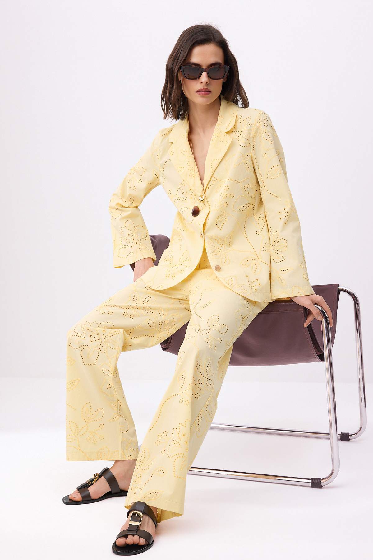 Pantalone TWOSS26AU00066 - žuta