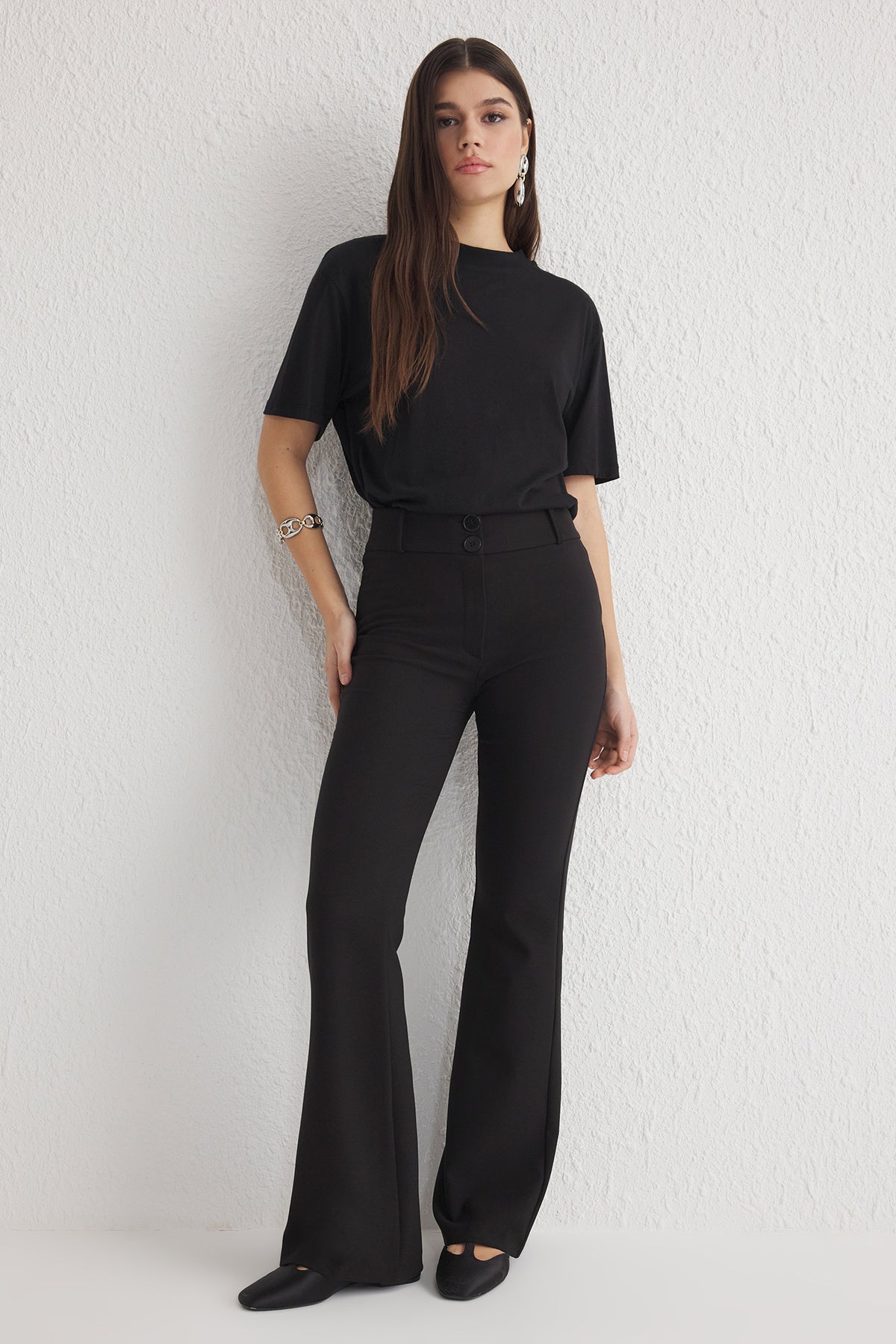 Pantalone TWOSS25PL00065 - crna [djesi-src-58b66ac6e8fc707089e0a701e8ab3566afc4c1db7b254b6776c2eb2a3822adfe]
