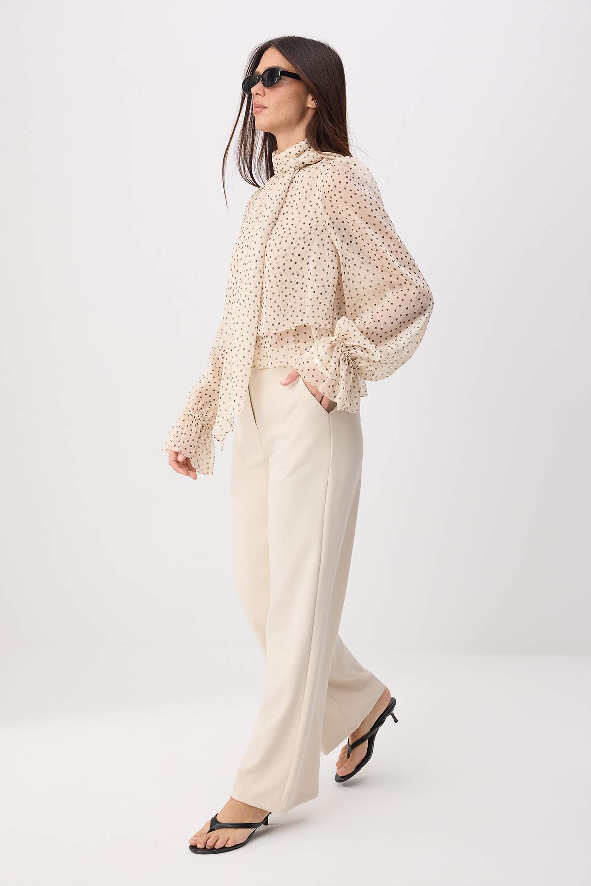 Pantalone TWOAW21PL0332 - bež [djesi-src-4683ca58c623eda73beae62a6b580647583c8d437ceff50d8261fb4aeb5faafe]