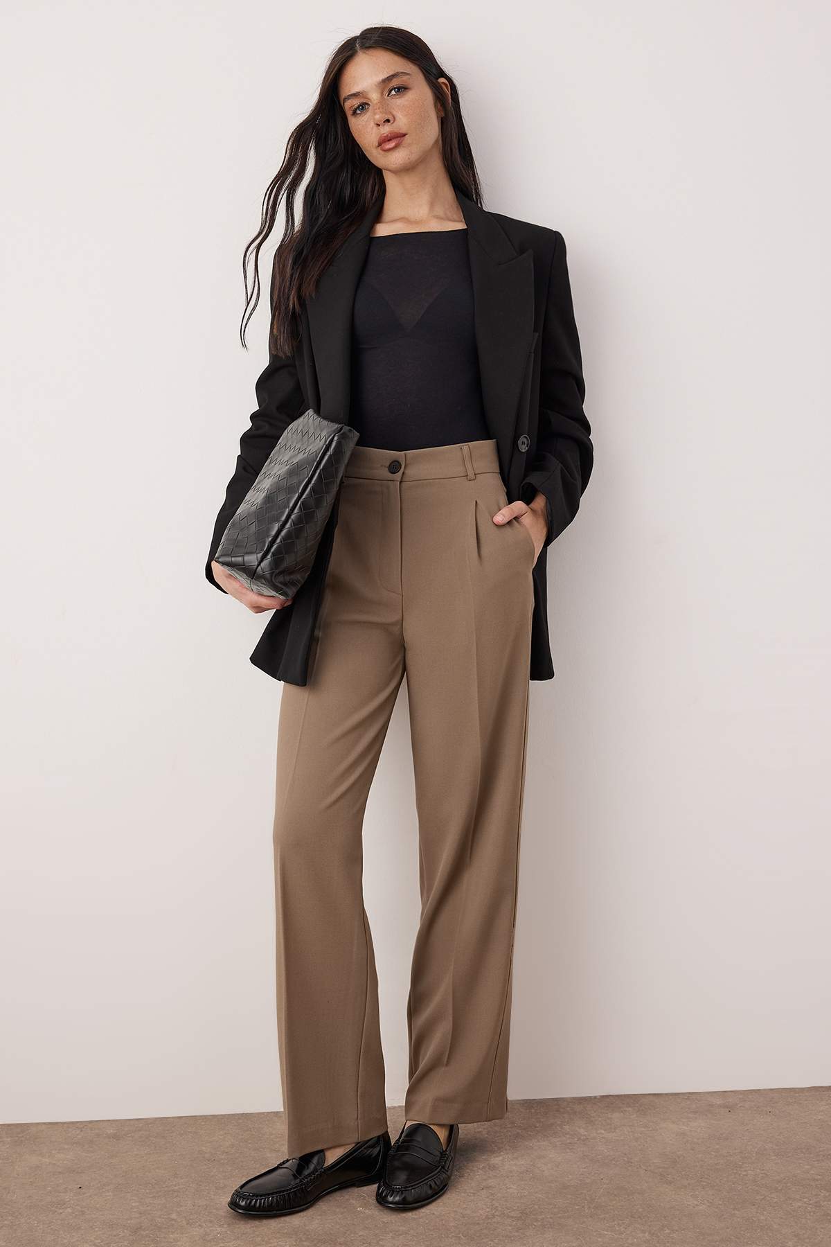Pantalone TWOAW25PL00105 - bež [djesi-src-110d93f5df409ec1f1af519e76de770f499e4afc7bc5432cf3b8441c0dce34e6]