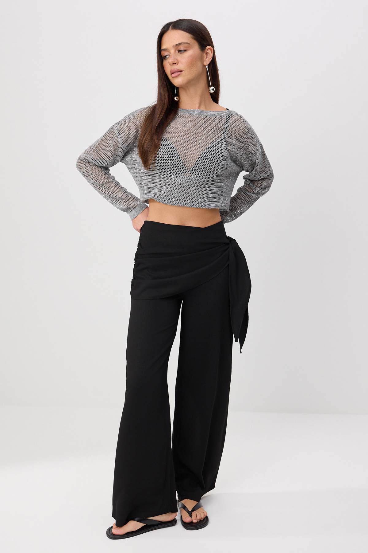 Pantalone TWOSS26PL00208 - crna [djesi-src-31c020b95186c8627be96016074df4b484fe8af9f5b10c61141e1a07a56e878e]