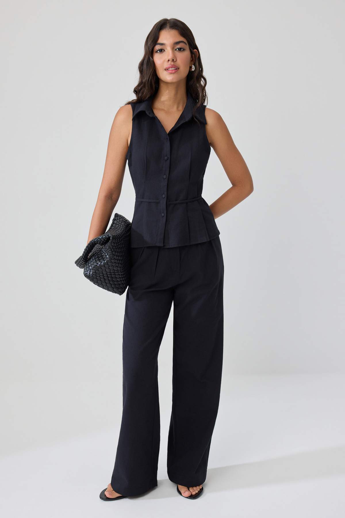 Pantalone TWOSS26AU00104 - crna