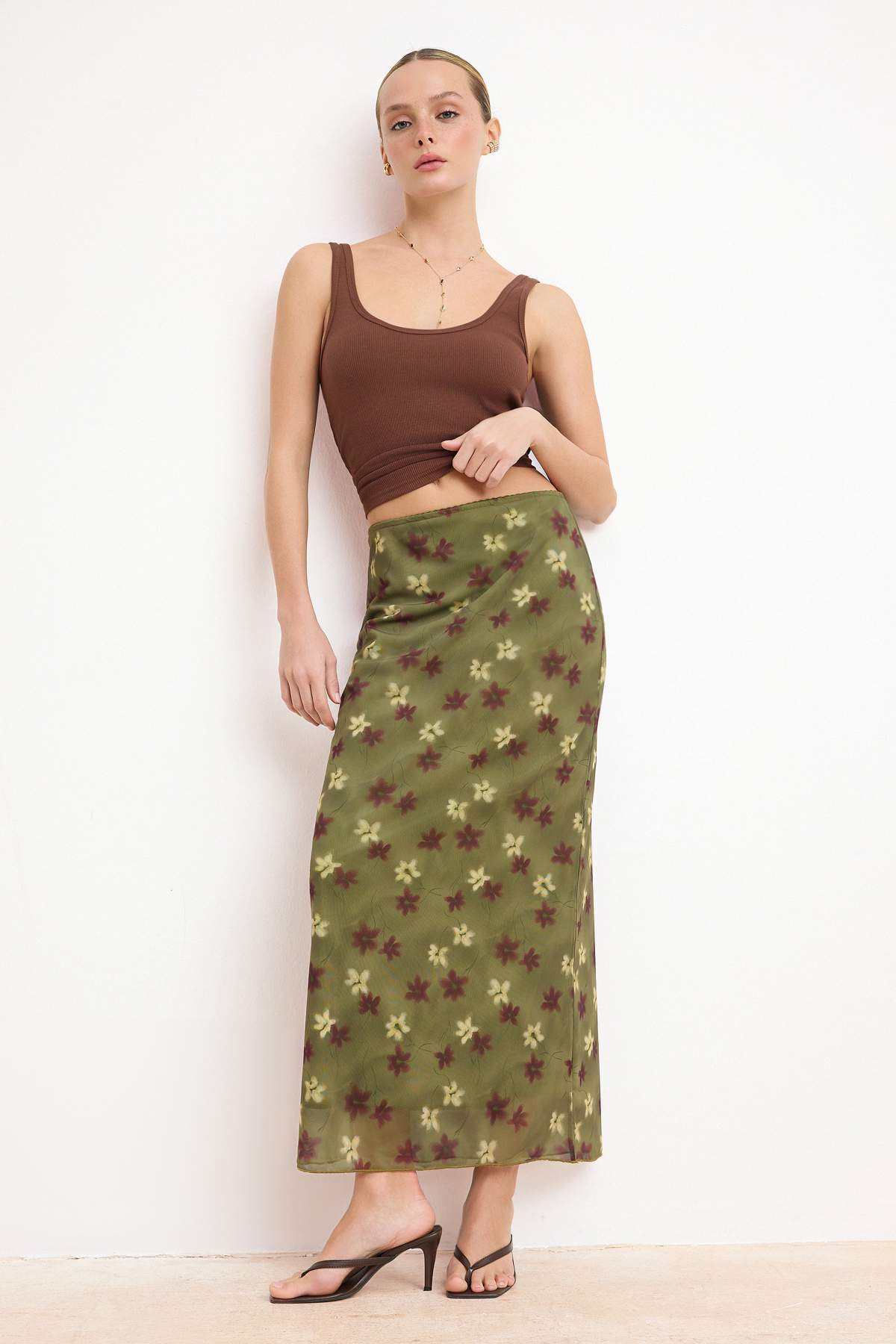 Suknje TWOSS25ET00153ETEK - khaki [djesi-src-15c28cda7a82bc2350049dcdfd17d248436ac5d1713e8c5cc0fc6ff7d283bdaf]