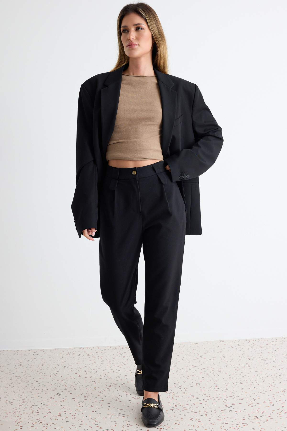 Pantalone TWOSS22PL0280 - crna [djesi-src-018159a97da6e0e8ba03e091032fa6f184bd9ddd6b82d6ff267bfdc431912330]