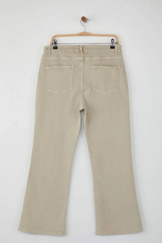 Jeans TBBAW23JE00001 - bež [djesi-src-2f2aee65fcbac4cd72157d7884a6d848434602620e9e37c449919816016b9a5b]