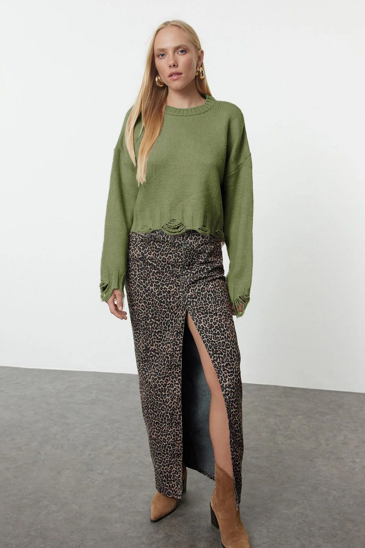 Džemper TWOAW24KZ00319 - khaki [djesi-src-f9a7751f573ff3c64f7210f95c5b971600393483b93b5f178e60198f0c5657dd]