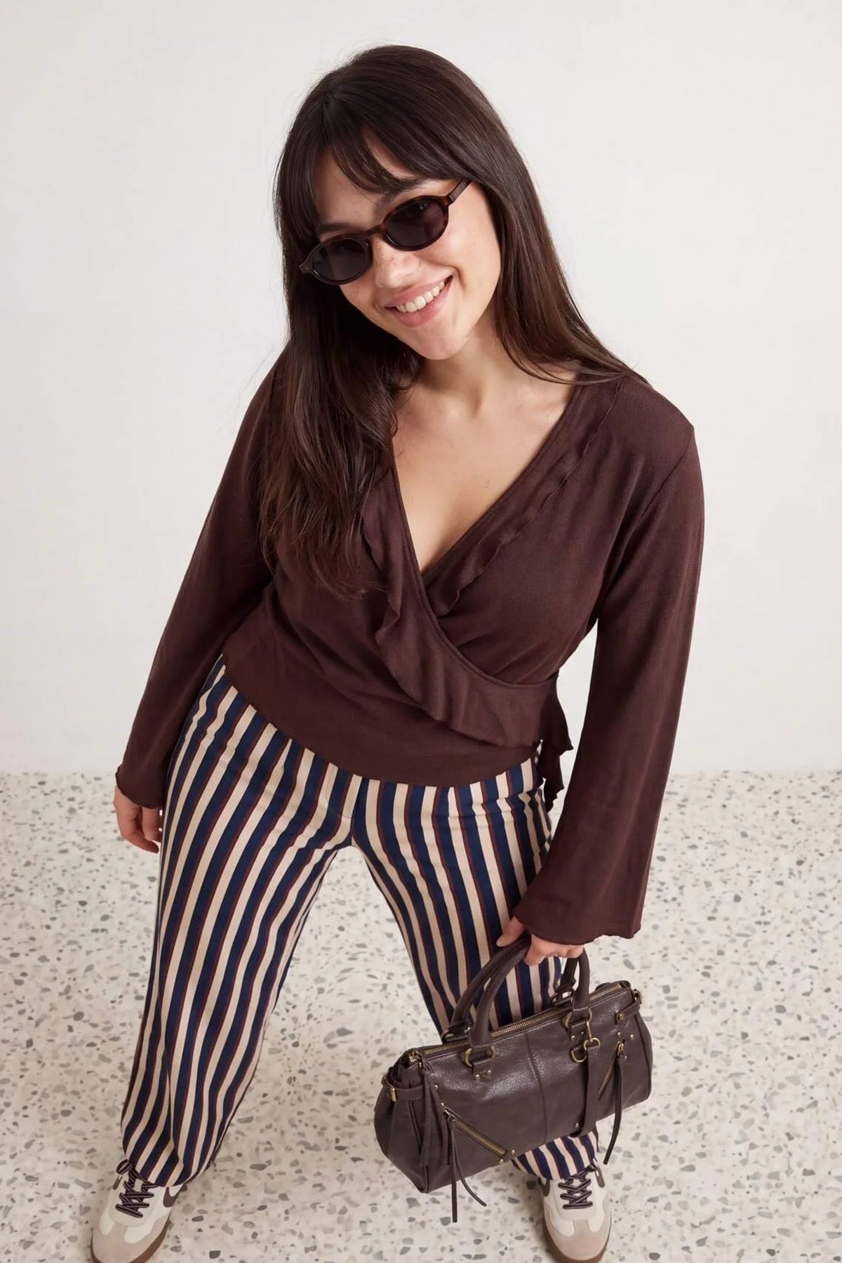 Bluza TBBAW27AF00035 - braon [djesi-src-ae820d5a67ffc939fe507246f1063cd2c01b7269fff7a279f8161cccef0495fa]