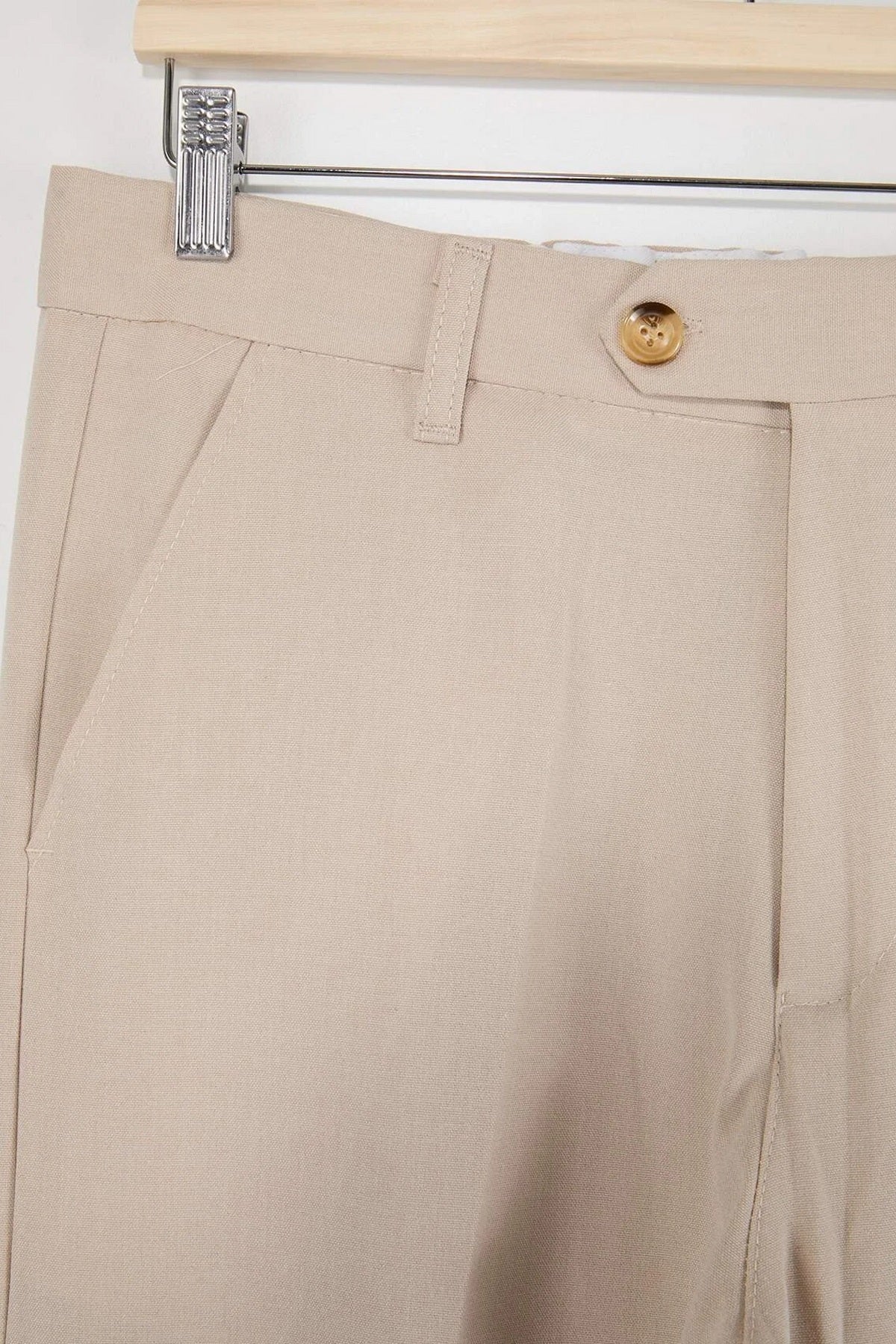 Pantalone TMNSS26PL00019 - bež [djesi-src-261e4534079c18b122996a39b1119b8fb90dc8a637ae2716bc1bfba92ca49d09]