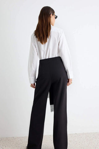 Pantalone TPRAW27PL00004 - crna [djesi-src-b29330881a25d4dc2ed5549e489eee306fbb934b7c04f9ec28ea834466efc8ce]