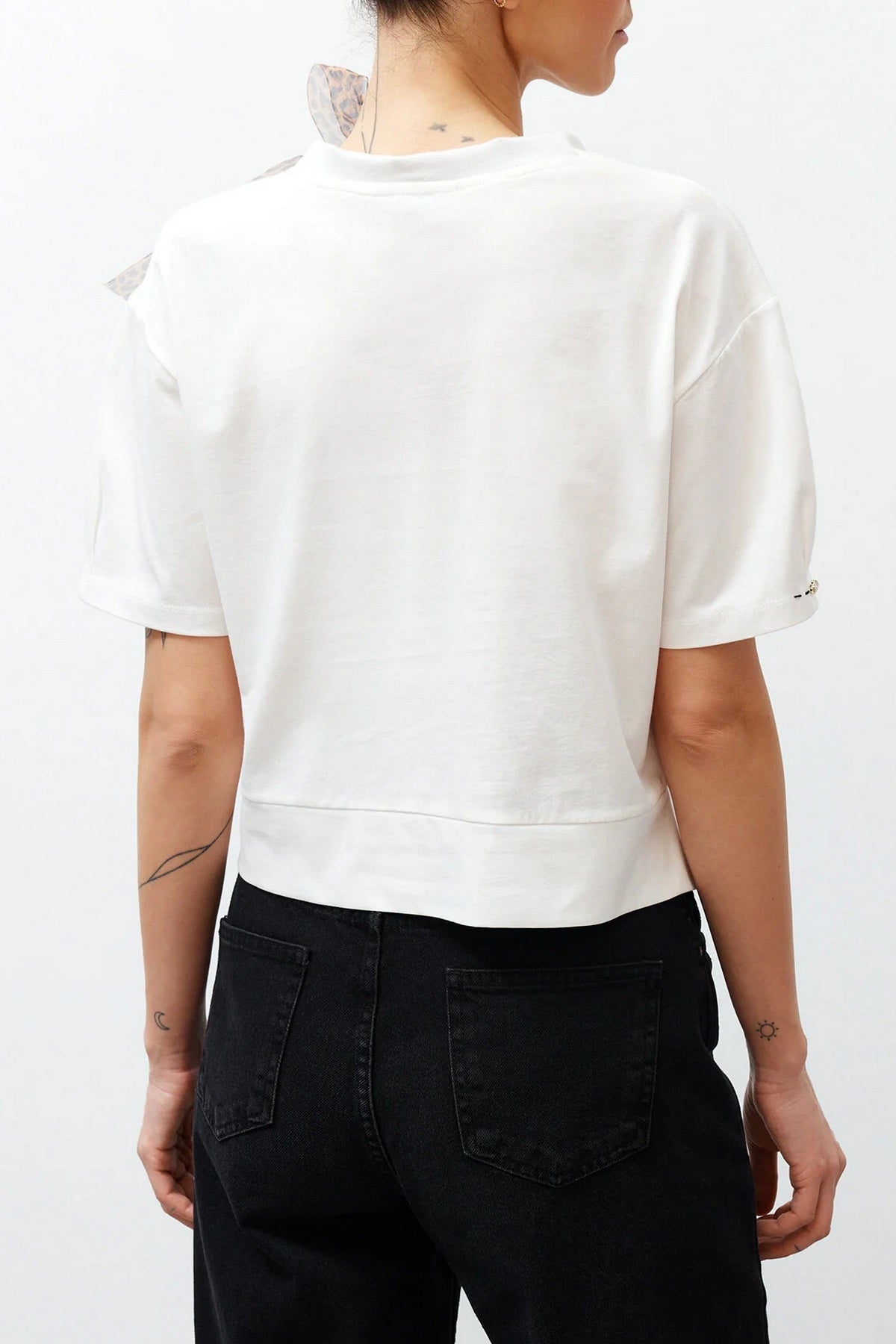 Majice TEDSS24TS00001 - bijela [djesi-src-b9654245aa1cce00ea5d044ea05e3a2c0a3762c2e23ed2a345b3c47e83bdf9cc]