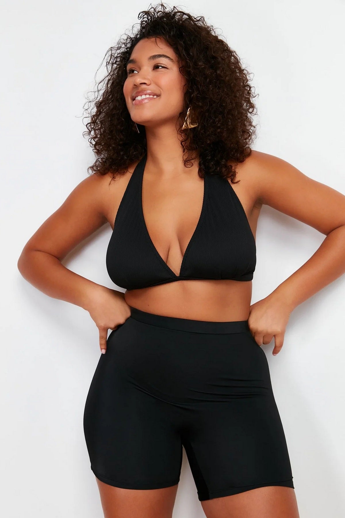 Donji dio bikinija TBBSS24CR00008 - crna [djesi-src-8f1869a26f40d87d59d9f38c791287ec8fcb2be66d105e7732b84f92576a0f4b]