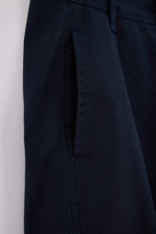 Pantalone TBBAW27AR00025 - teget [djesi-src-f165a69a08b4c7ffaa20e298731821cbcbd2c261590603ce8b7129292ef58545]