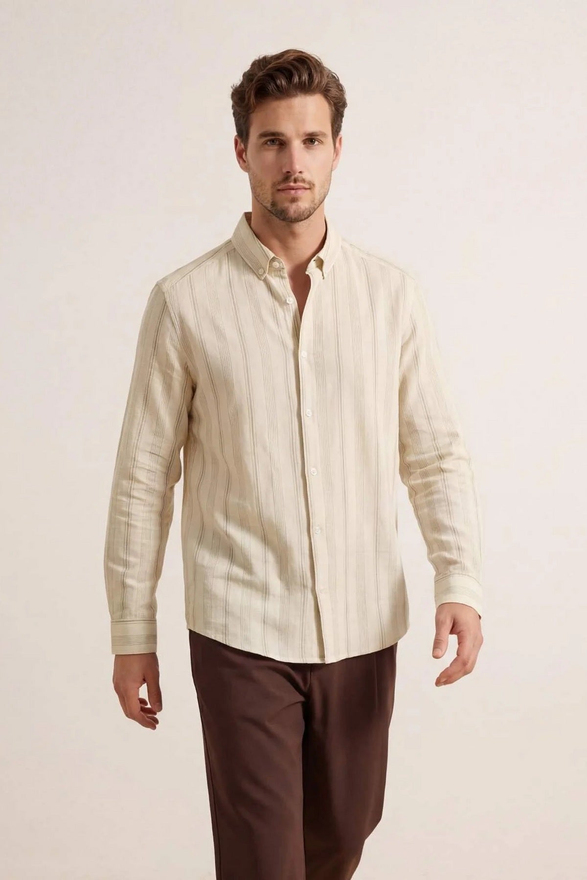 Košulja TMNSS26GO00025 - khaki [djesi-src-e75520477673d9587ce0cffa50dd65bfc20bd406fc396e66376e722d5c82dfab]