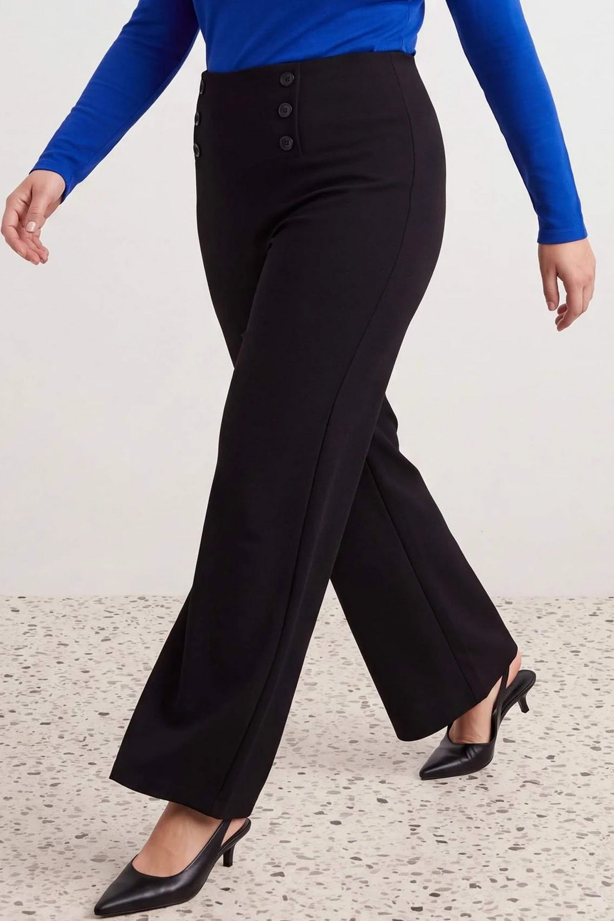 Pantalone TBBAW27AR00028 - crna [djesi-src-10d3015f8972b0b9830c30a94548f4e7b06ca023a827f8e3497b8e8da2d4a58d]