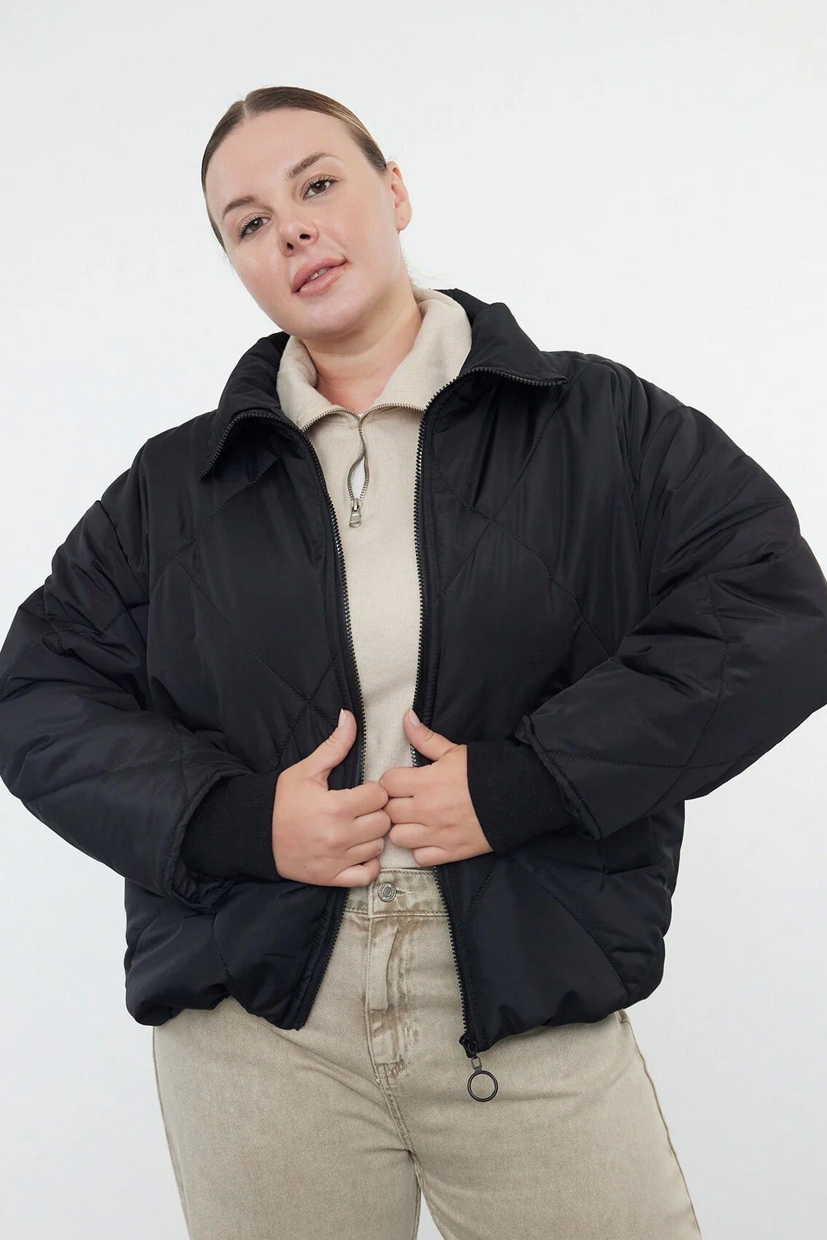 Jakna TBBAW25AW00002 - crna [djesi-src-4226db69e8d8d8672dcd118db44091d64b70f800f3ef3edf4eb849b09c6279cd]