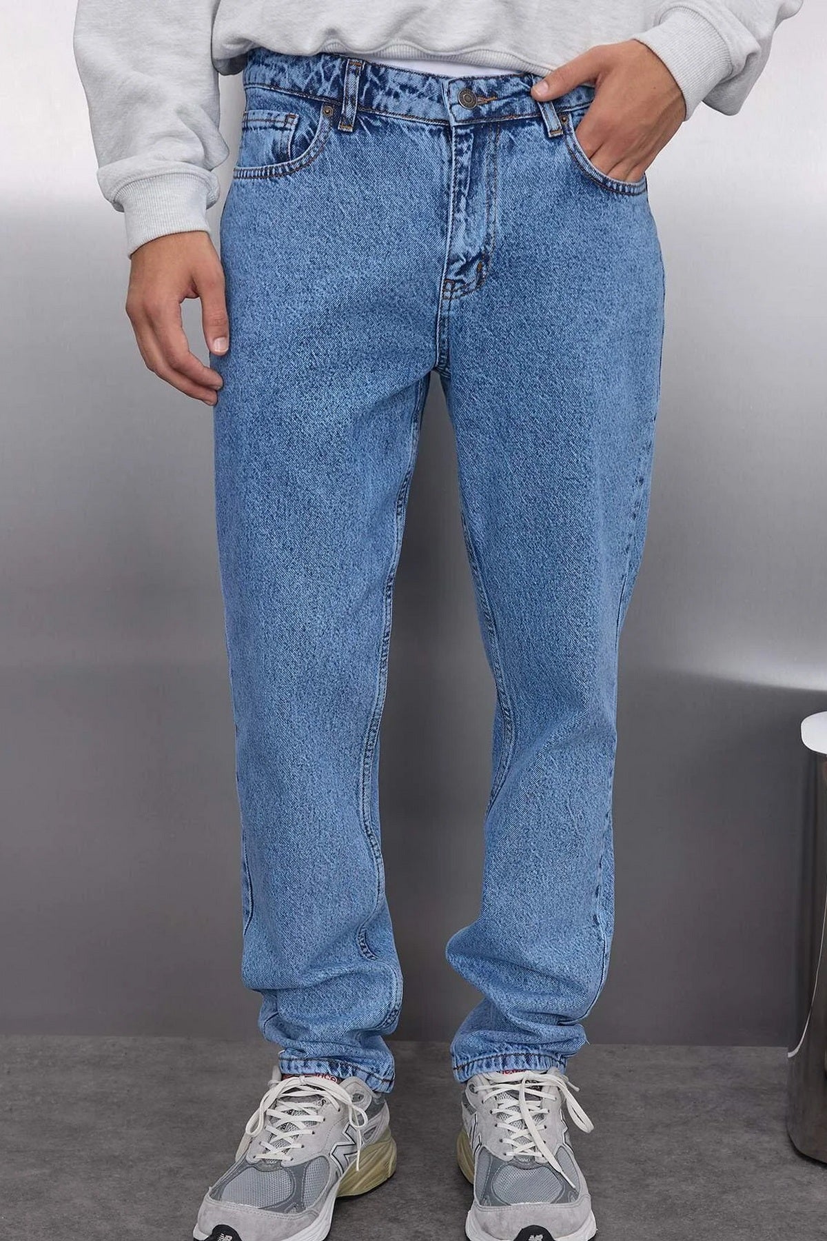 Jeans TMNAW22JE0059 - plava [djesi-src-13fb1f3b4f171623e87be4f18f0215e196b88d1c82333569496c7af93720c83b]