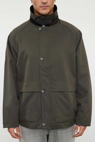 Jakna TMNAW25MO00017 - khaki [djesi-src-68d48c7661218c523cfe5fe841189b33566412222eab324731f7407169bce6b3]
