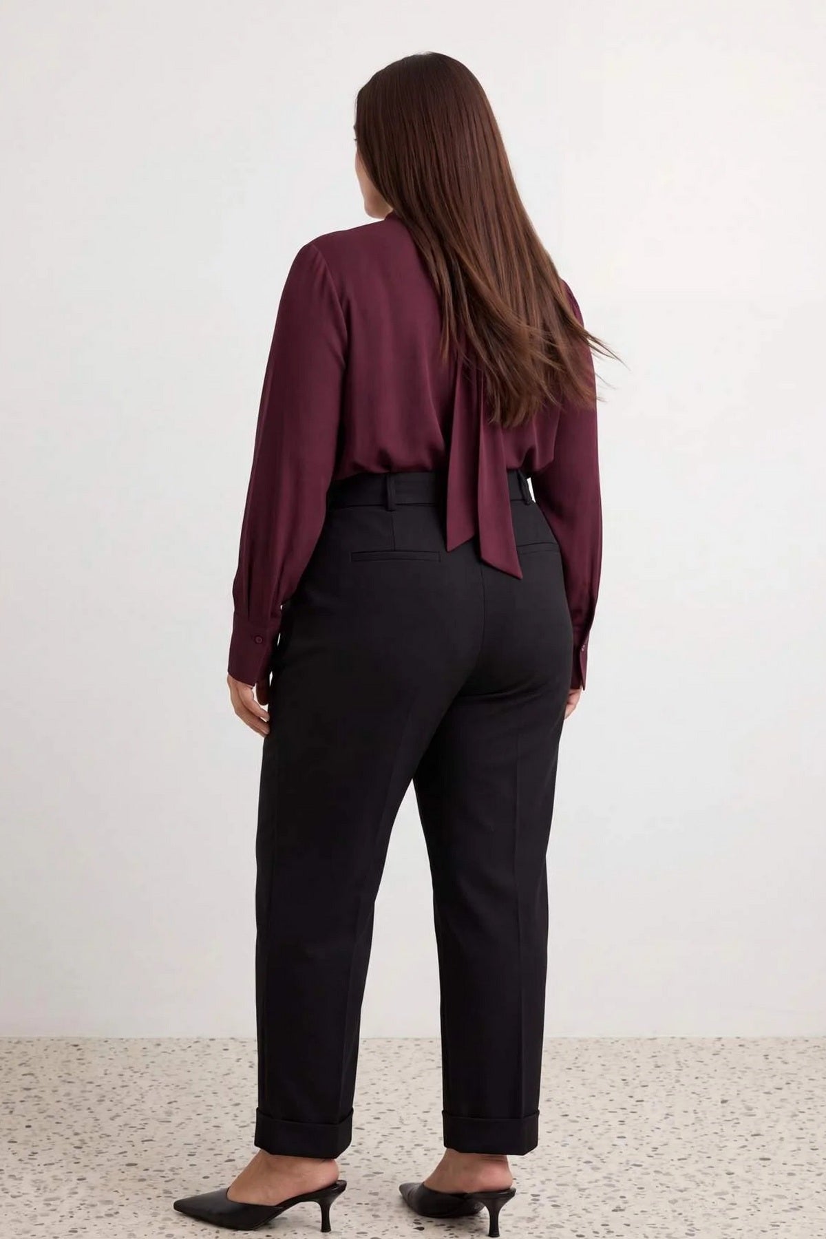 Pantalone TBBAW27AR00006 - crna [djesi-src-b1b5c3b0dfaf8f49da933c1bf9698719f4f8bdc64d0f294edb3914c1d2417cdb]