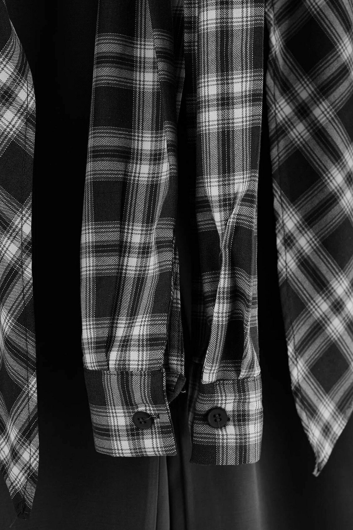 Pantalone TWOAW27PL00166 - crna [djesi-src-140797b131805c925ef5f935a297a35928ff9233474532c8b79c1da73f1c0b21]