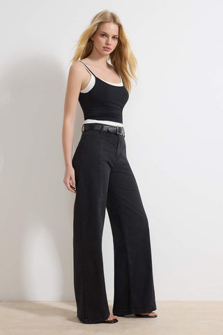 Farmerke TWOSS26JE00024 - crna