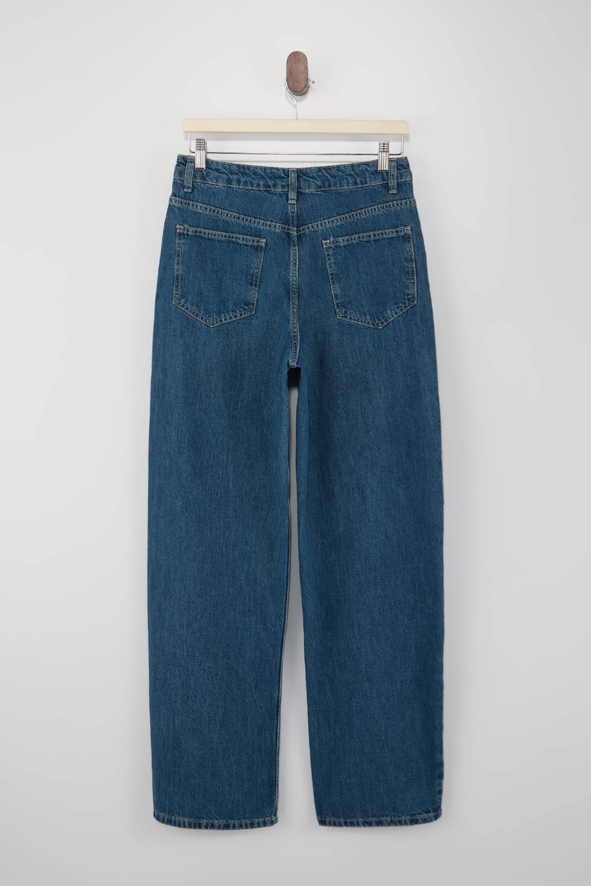 Farmerke TWOSS26JE00140 - plava