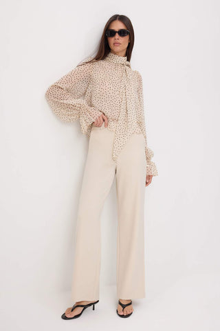 Pantalone TWOAW21PL0332 - bež [djesi-src-57bd2a8c10aefdf76ef0a1c8f671b54f1d75a5bf878e09f786cad3a4c3b8ec2c]