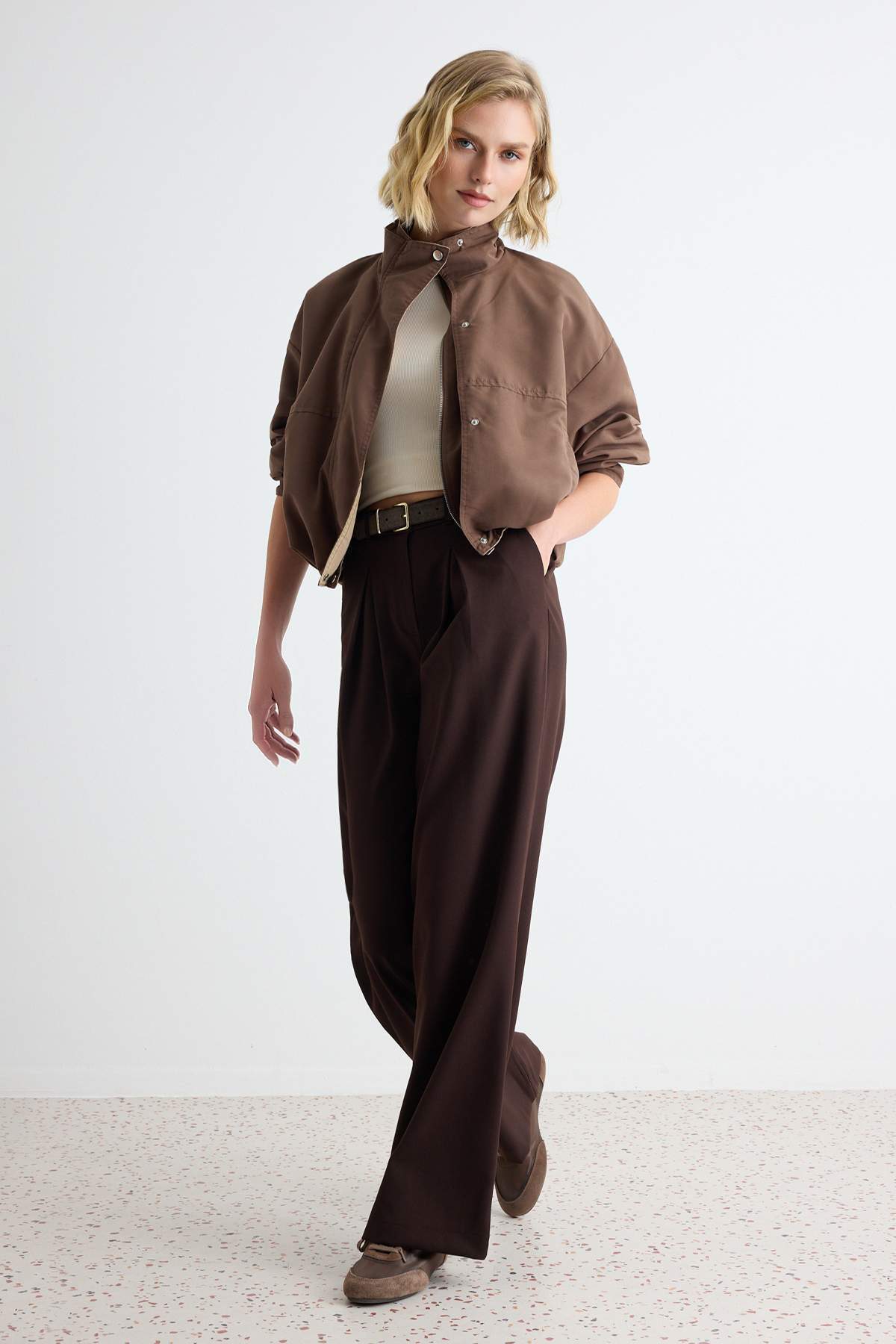 Pantalone TWOAW27PL00035 - braon [djesi-src-90e860aa5f7ccee0aee1ff03bcff3a8ad519655f73412e1d1e24707b22f7c777]