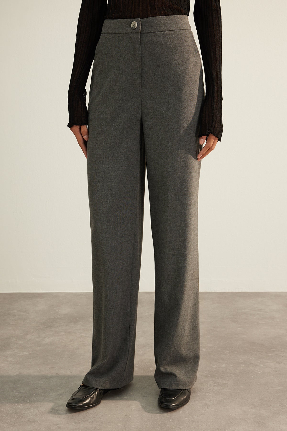 Pantalone TWOAW24PL00227 - siva [djesi-src-259cca8d820a90018034276e3bf8eaabd6a0e06585576fa919ba0d9ca26ebed9]