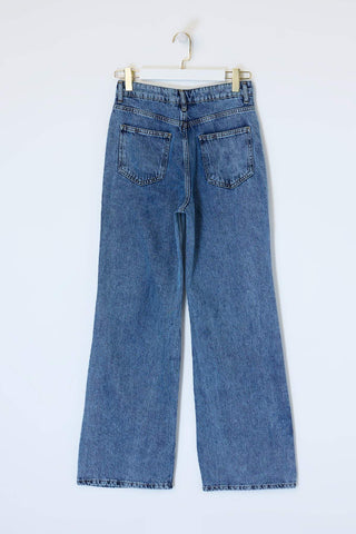 Farmerke TWOSS26JE00134 - plava