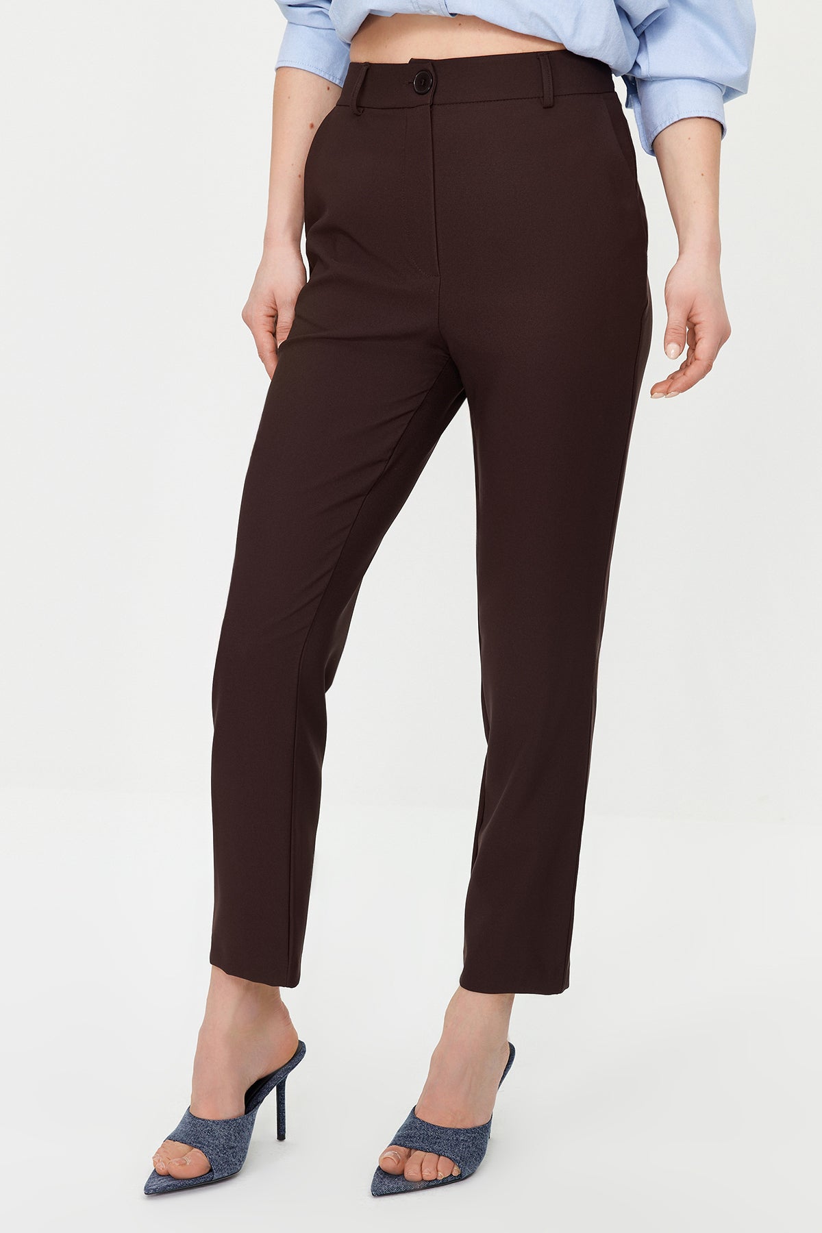 Pantalone TWOSS19ST0038 - braon [djesi-src-019f5027e0479de81e7463a5b7980a26aada726635a88ad313b2f0f1de0af2e4]