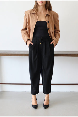Pantalone TWOSS25PL00126 - crna [djesi-src-228a7de5cbf59d7038bedf536bf5040b545dc1800cad6a82dd5e59df7f4cc137]