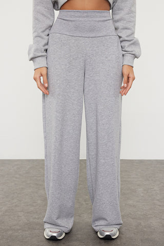 Pantalone TWOAW25PL00026 - siva [djesi-src-22f0cb3ac8413c588caada5b95928cad0748376633e4b57cee8bf2ce9dd98413]