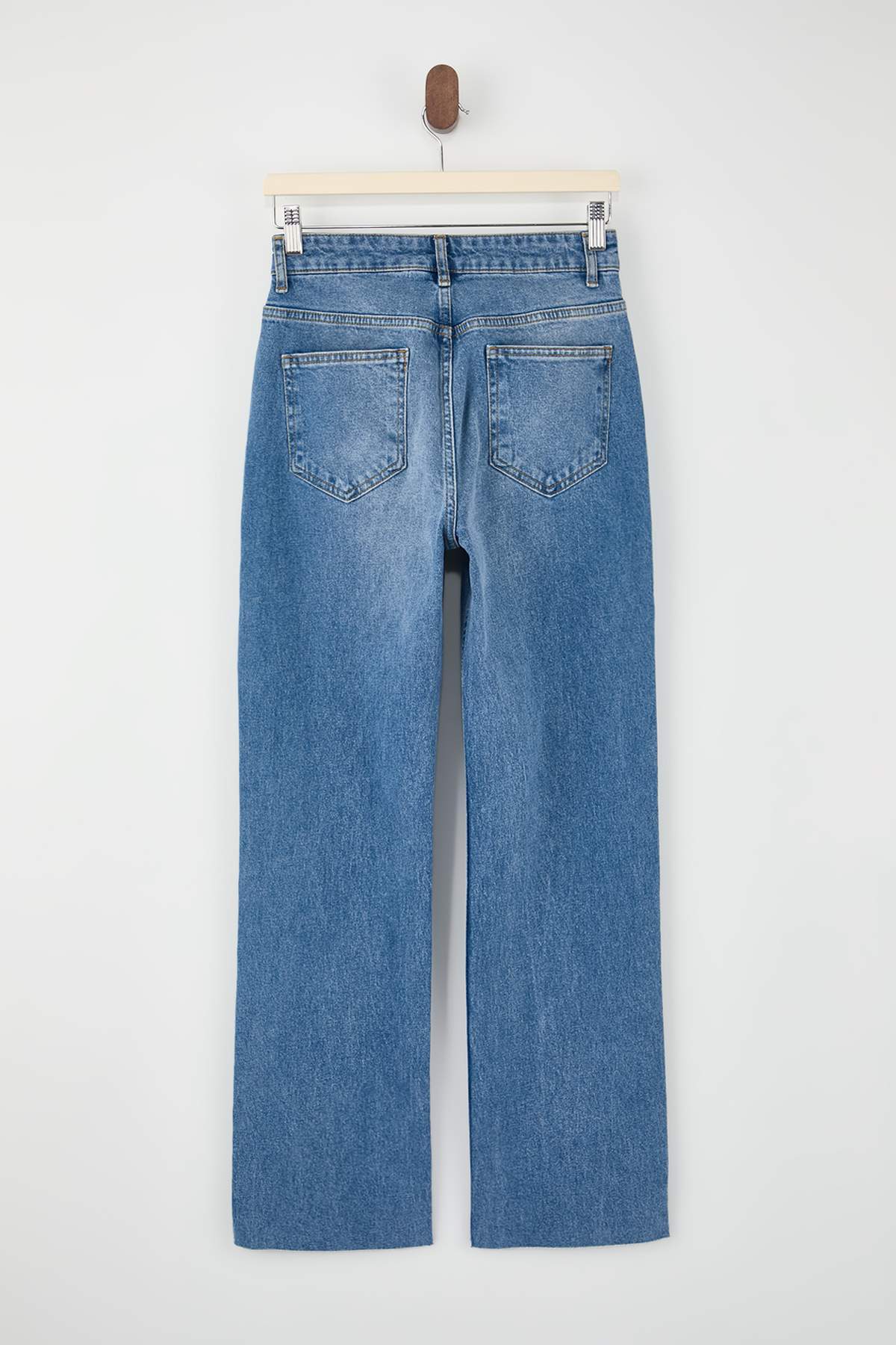 Farmerke TWOSS26JE00094 - plava