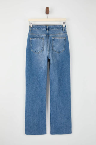 Farmerke TWOSS26JE00094 - plava
