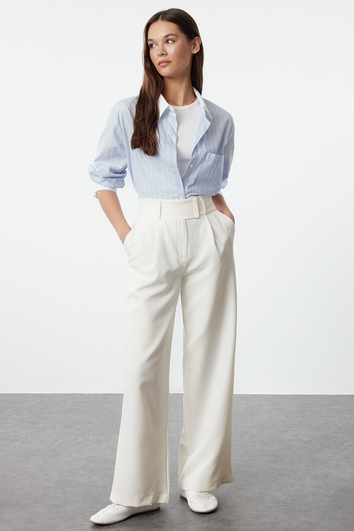 Pantalone TWOAW25PL00038 - bijela [djesi-src-c77e4ce643dade3cf7a43d15537ad374162af0c02d2a2a32145a9a661f6e8833]